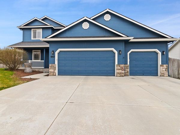 557 E Willow Ridge Ct, Kuna, ID 83634