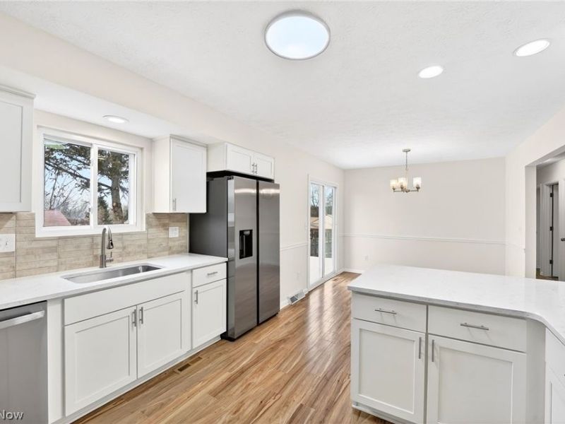 1424 Roosevelt Avenue , Brunswick, OH 44212 Photo 10