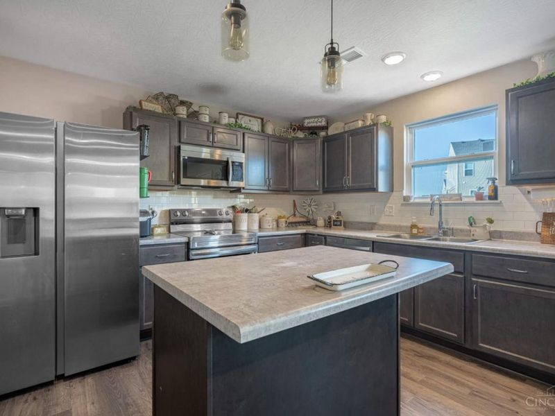 1512 Knightsbridge Court, Carlisle, OH 45005 Photo 13