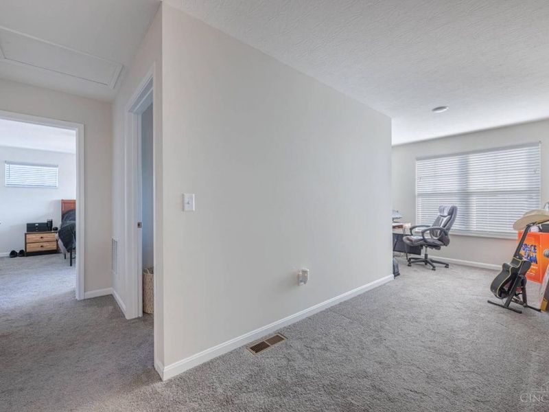 1512 Knightsbridge Court, Carlisle, OH 45005 Photo 22