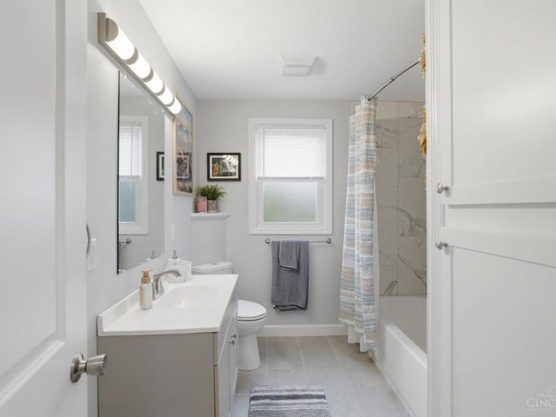 5073 Valley Ridge Road, Green Township, OH 45247 Photo 18