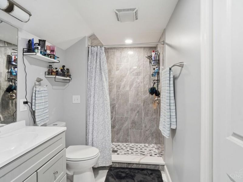 5073 Valley Ridge Road, Green Township, OH 45247 Photo 23