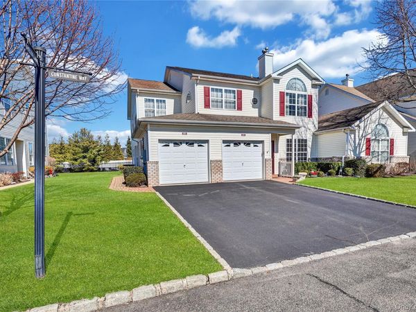85 Constantine 85 Constantine Way , Mount Sinai, NY 11766