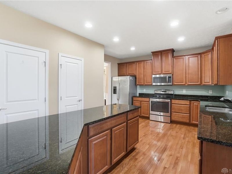 2591 Blueflag Street, Tipp City, OH 45371 Photo 19