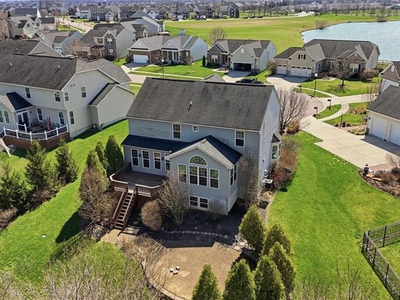 2591 Blueflag Street, Tipp City, OH 45371 Photo 3