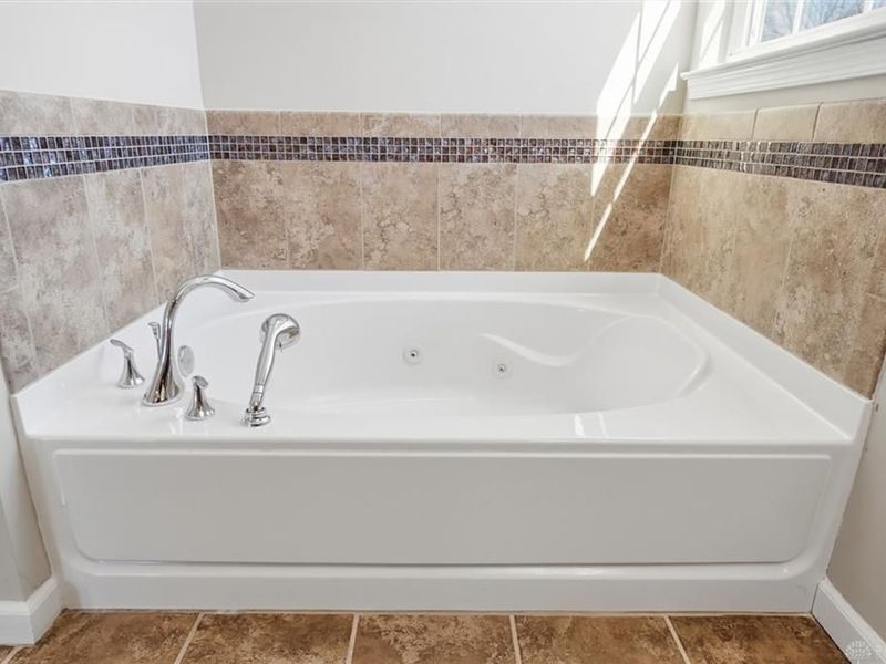 2591 Blueflag Street, Tipp City, OH 45371 Photo 34