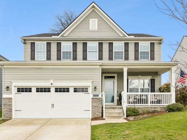 3037 Persimmon St , Columbia, TN 38401