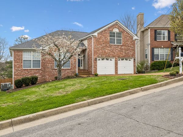 4709 Chepstow Dr , Nashville, TN 37211