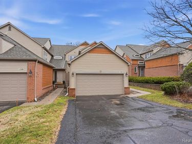 3106 Bay Front Court, Waterford Twp, MI 48328