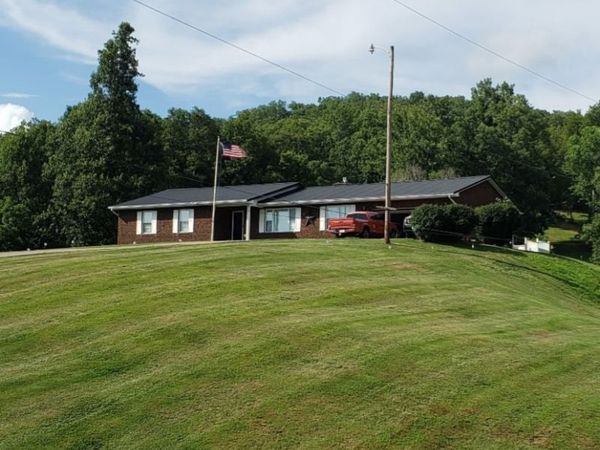 1551 Garretts Bend Road, Sod, WV 25564