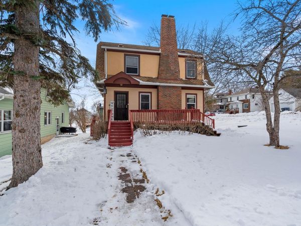 627 N 20th Avenue E, Duluth, MN 55812