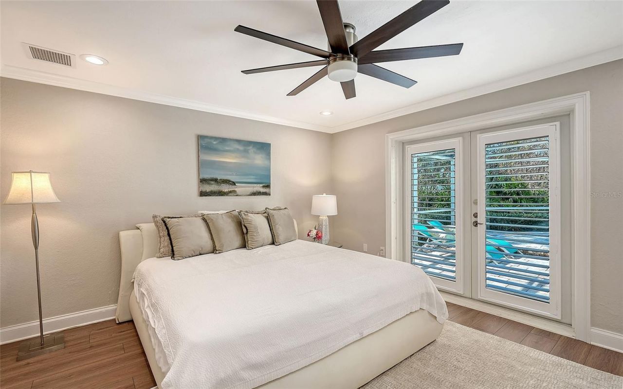 121 Holly Avenue, Sarasota, FL 34243 Photo