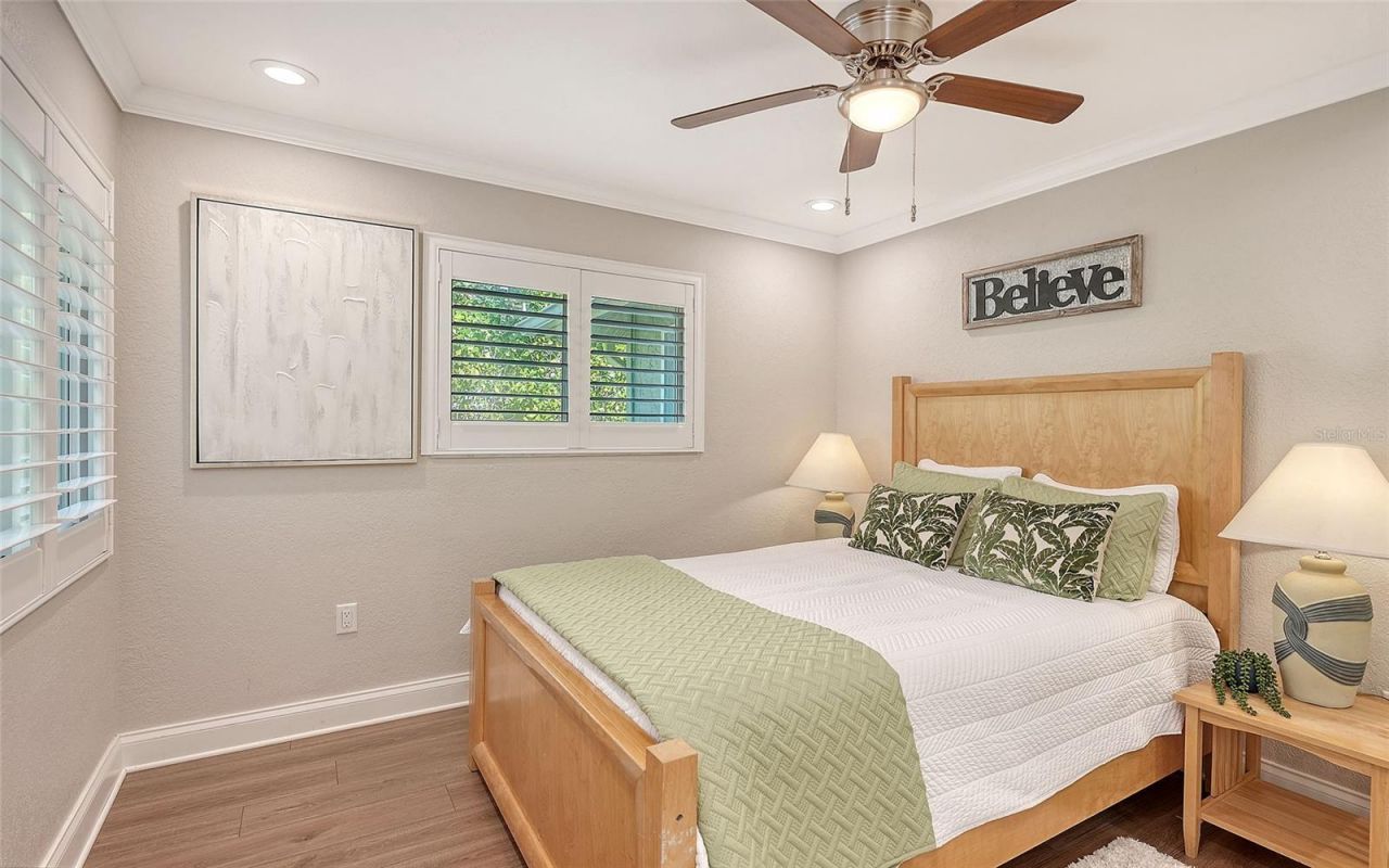 121 Holly Avenue, Sarasota, FL 34243 Photo