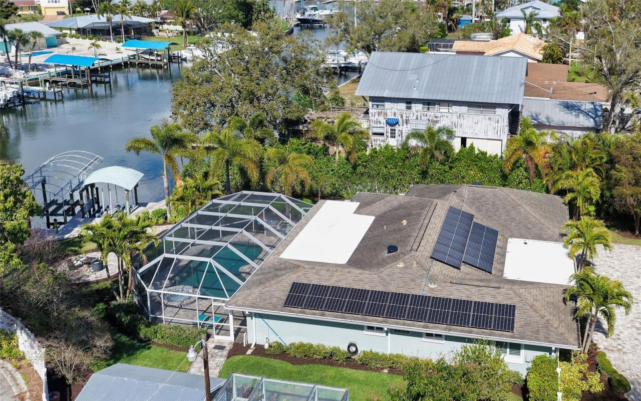 121 Holly Avenue, Sarasota, FL 34243 Photo