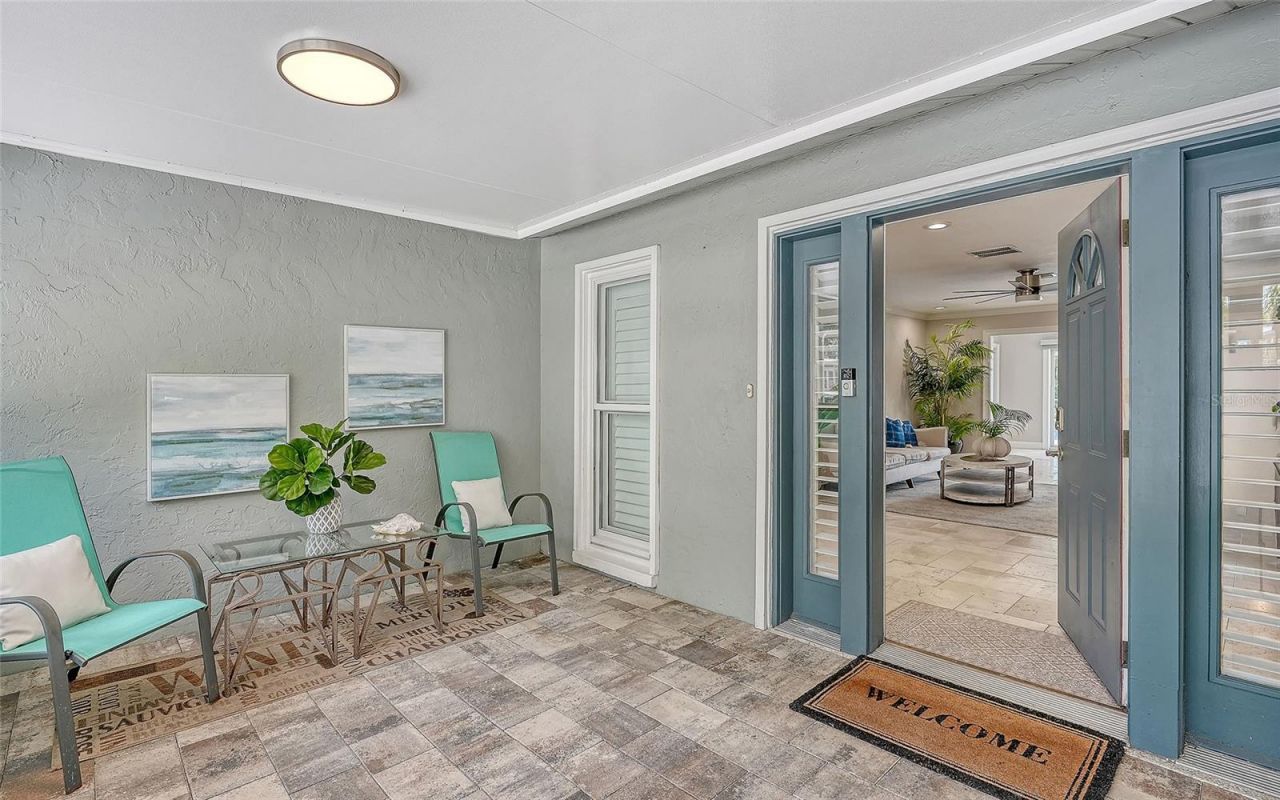 121 Holly Avenue, Sarasota, FL 34243 Photo