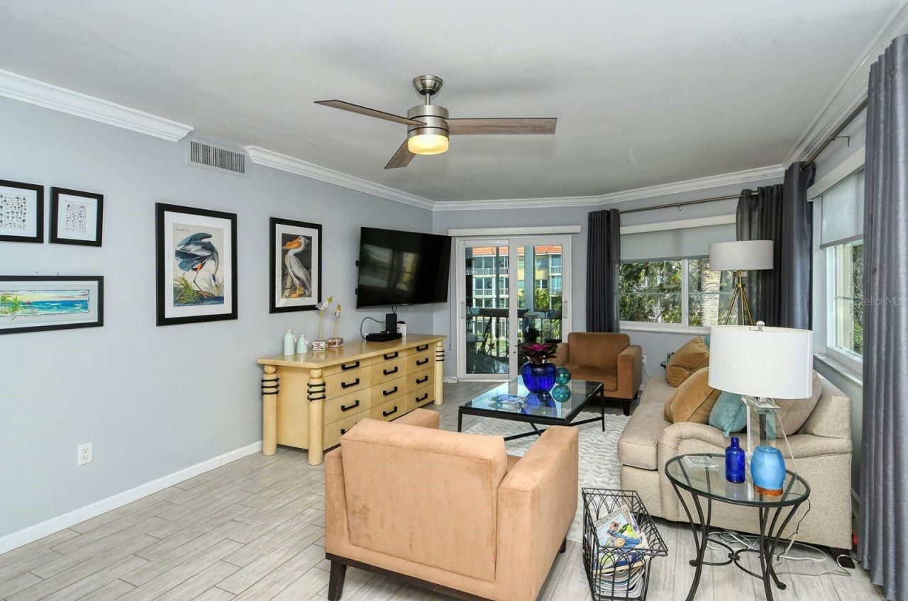 1215 S Portofino Drive, Unit 308, Sarasota, FL 34242 Photo