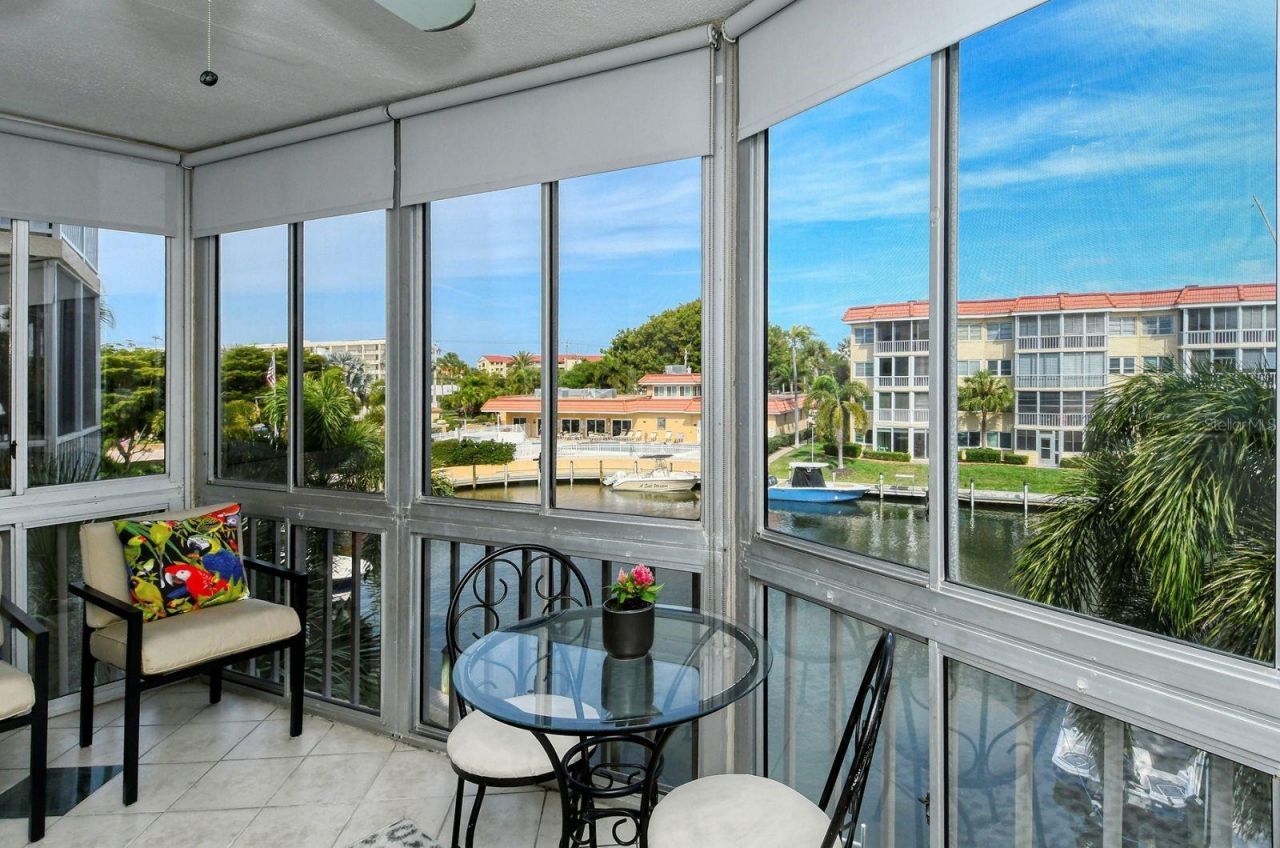 1215 S Portofino Drive, Unit 308, Sarasota, FL 34242 Photo