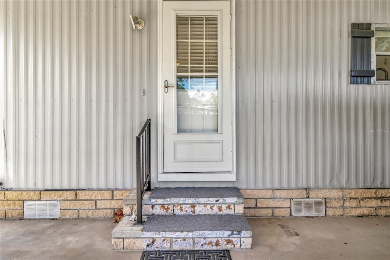 2236 Evergreen Circle, Unit 1704, Zellwood, FL 32798 Photo