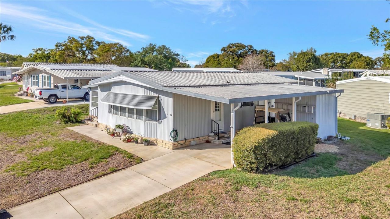 2236 Evergreen Circle, Unit 1704, Zellwood, FL 32798 Photo