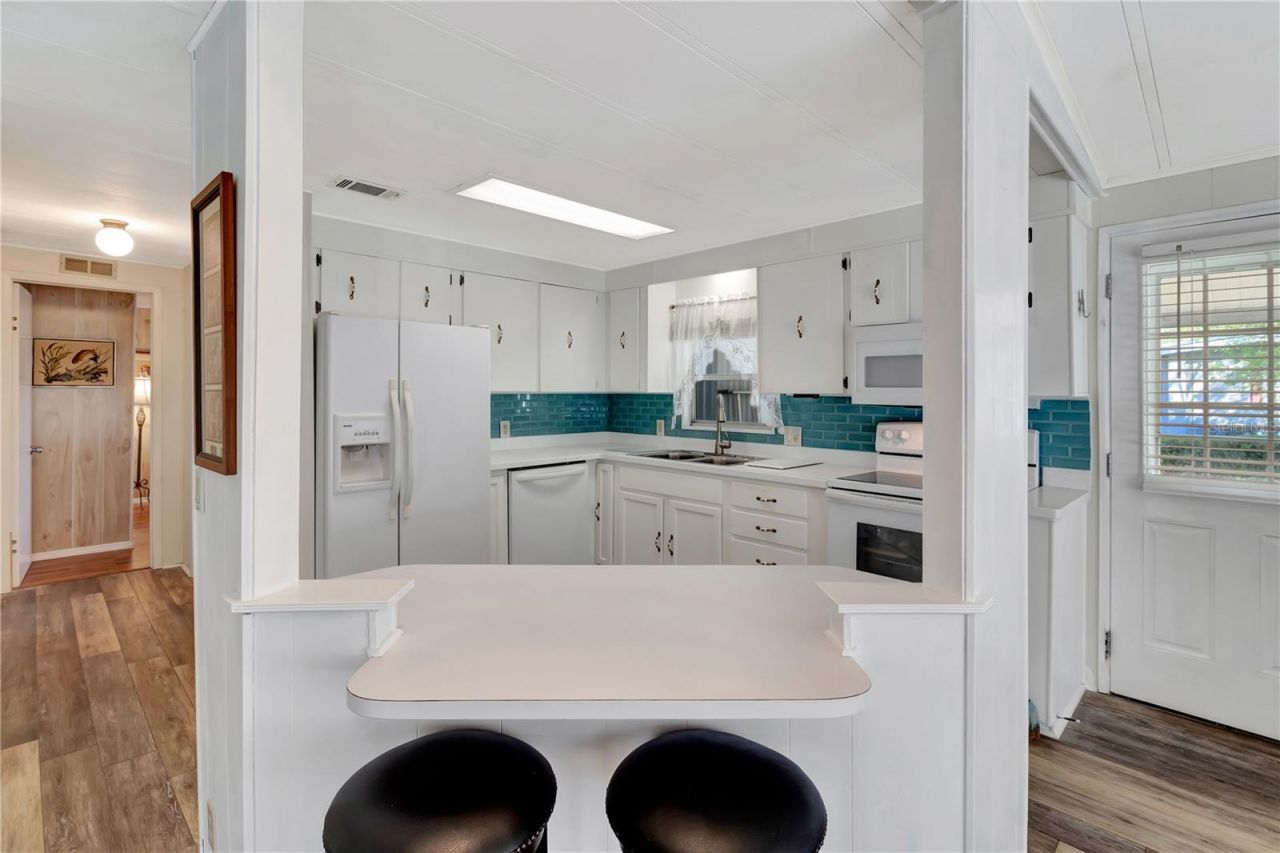 2236 Evergreen Circle, Unit 1704, Zellwood, FL 32798 Photo