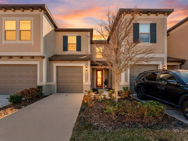 31607 BLUE PASSING LOOP , WESLEY CHAPEL, FL 33545