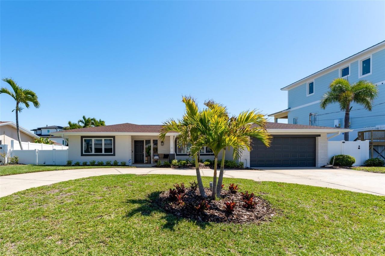 405 Buttonwood Lane, Largo, FL 33770 Photo