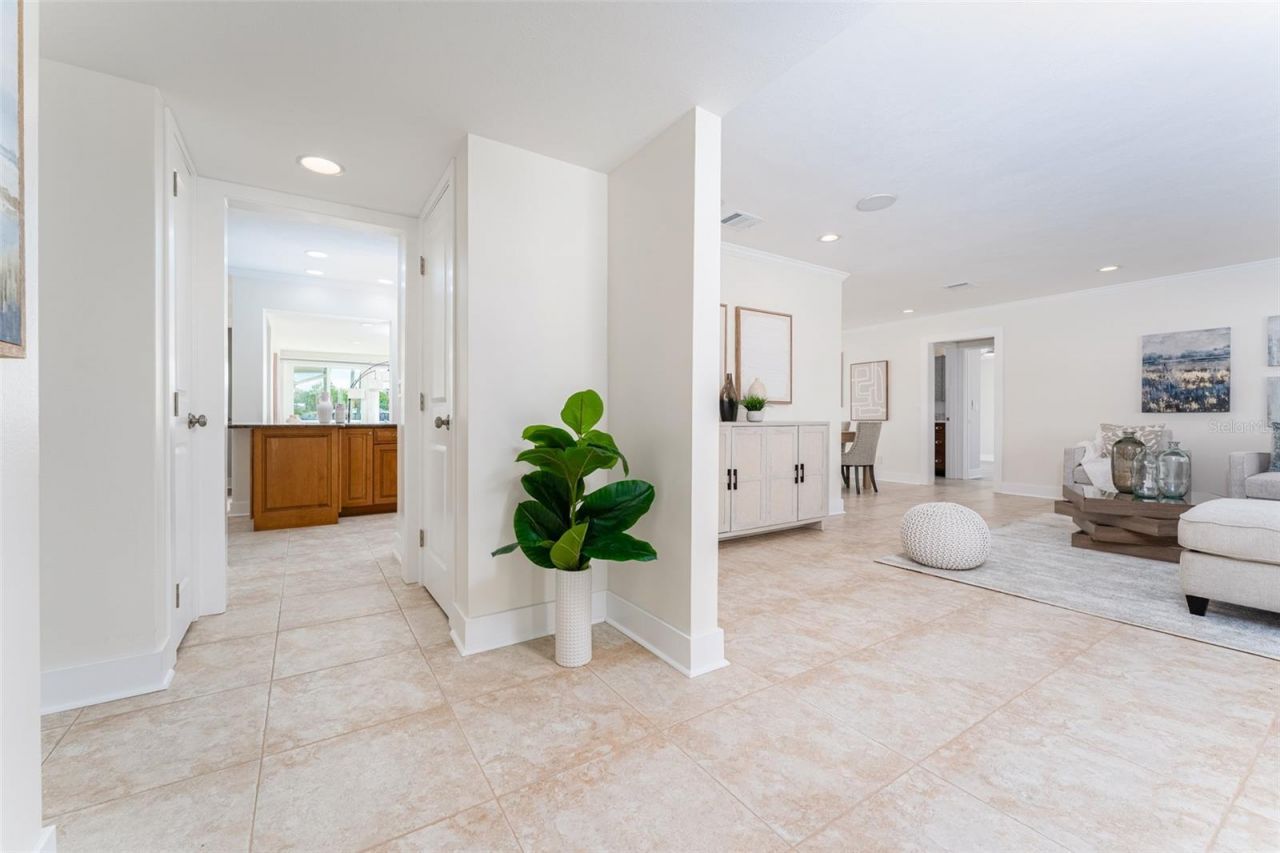 405 Buttonwood Lane, Largo, FL 33770 Photo