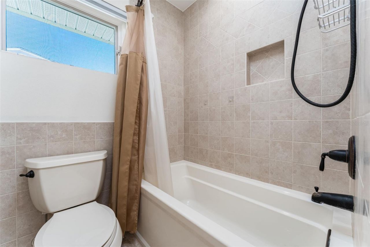 405 Buttonwood Lane, Largo, FL 33770 Photo