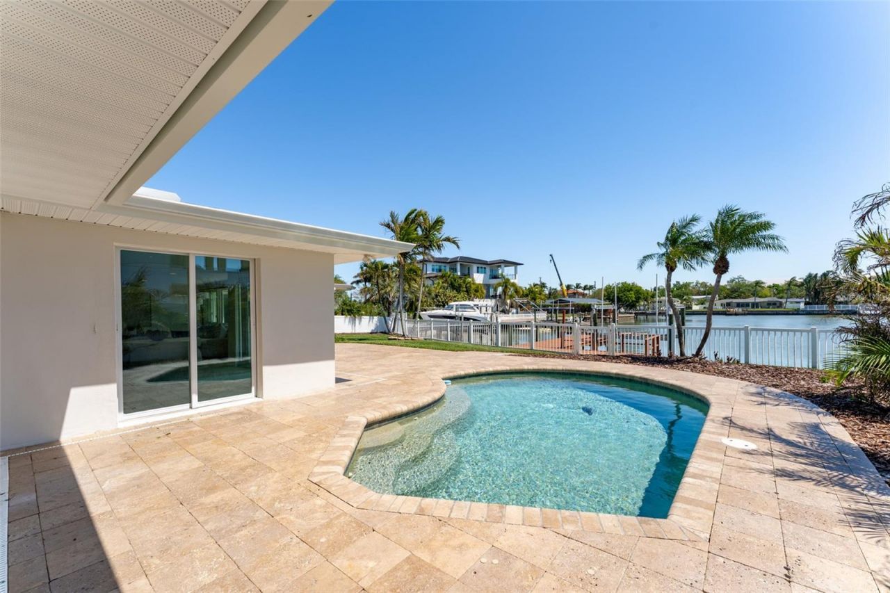 405 Buttonwood Lane, Largo, FL 33770 Photo