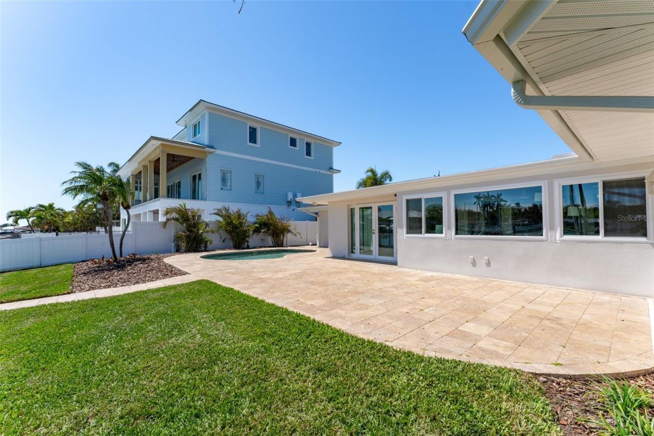 405 Buttonwood Lane, Largo, FL 33770 Photo