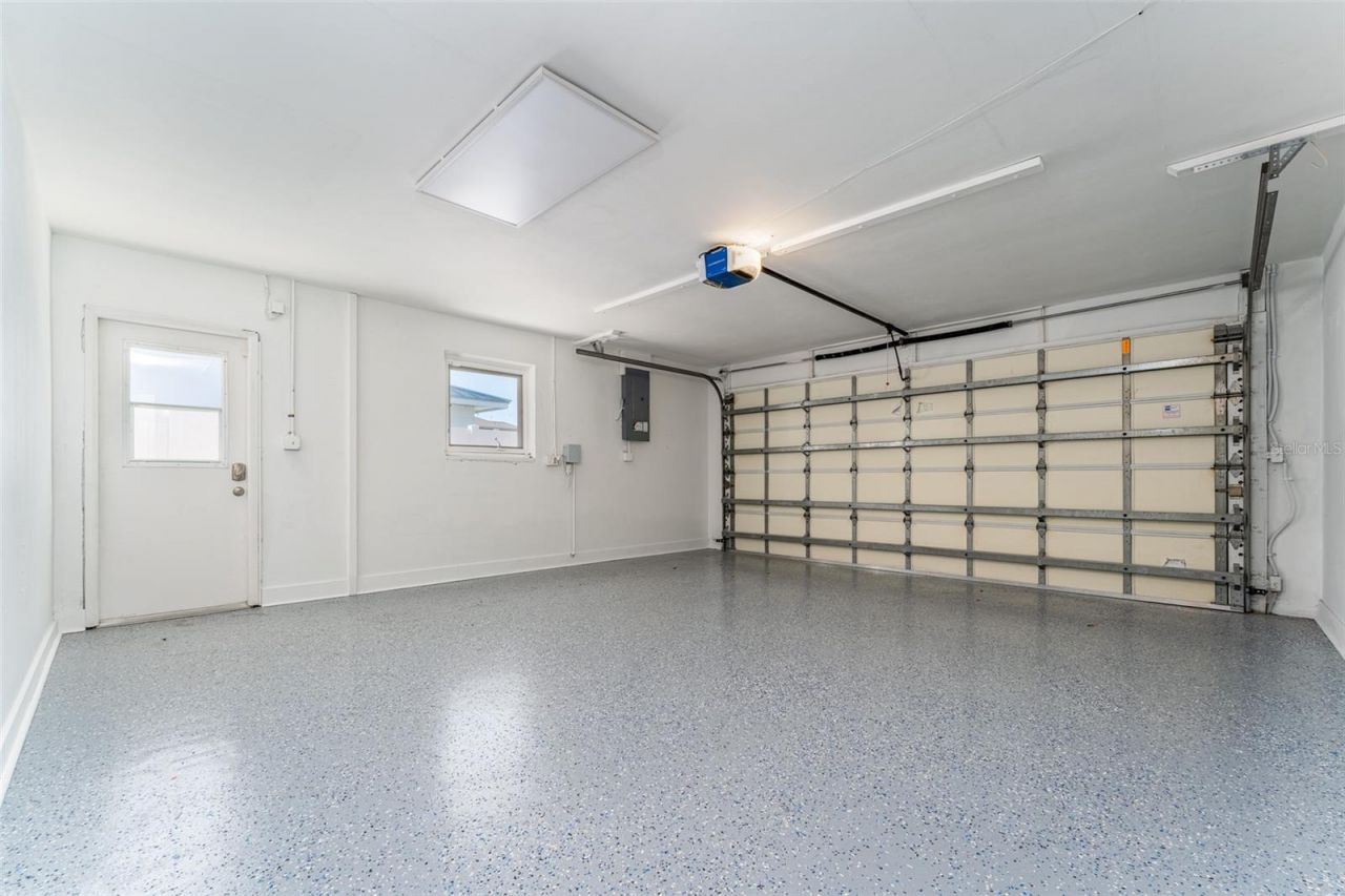 405 Buttonwood Lane, Largo, FL 33770 Photo