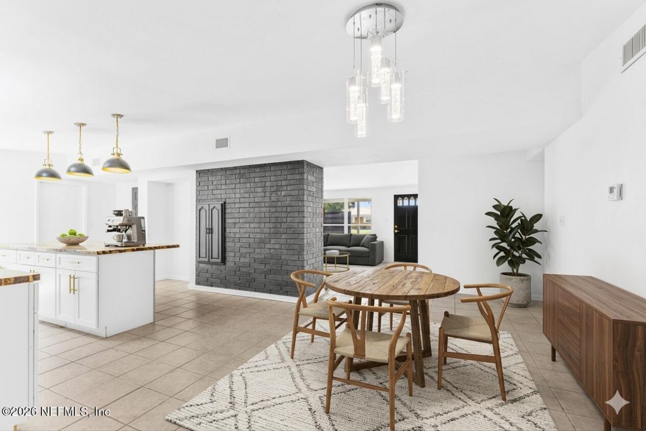 160 River Drive, East Palatka, FL 32131 Photo