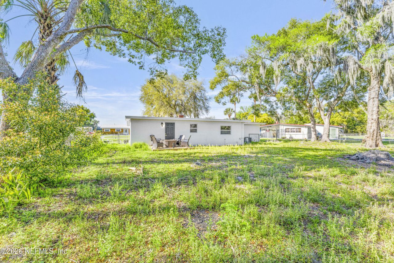 160 River Drive, East Palatka, FL 32131 Photo