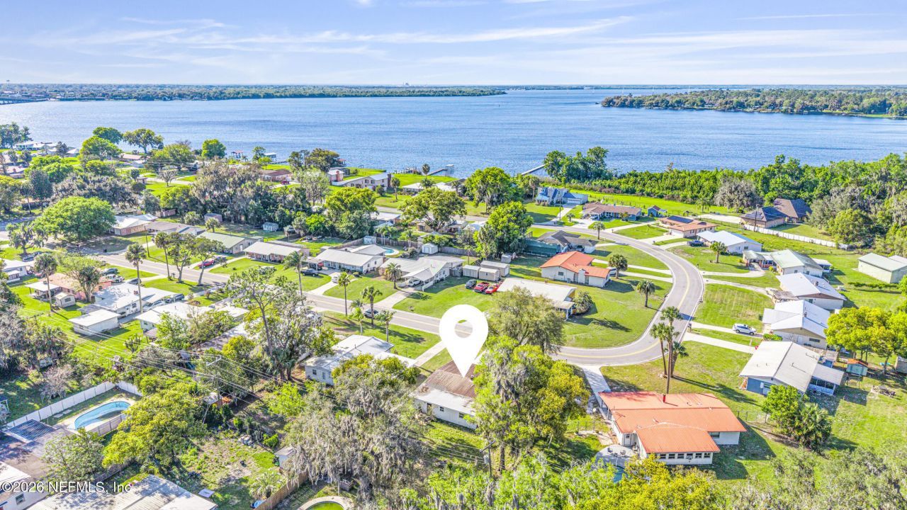 160 River Drive, East Palatka, FL 32131 Photo