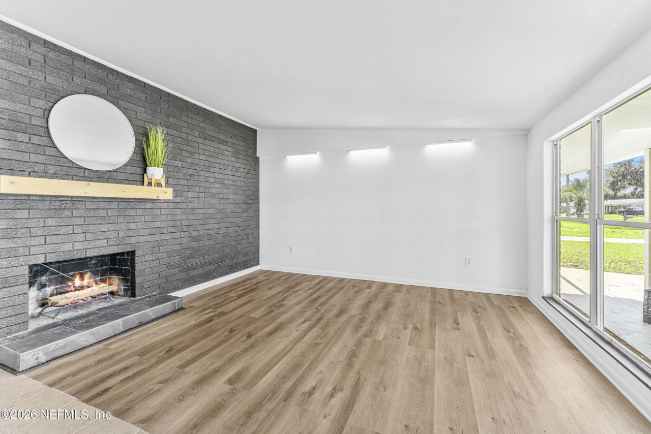 160 River Drive, East Palatka, FL 32131 Photo