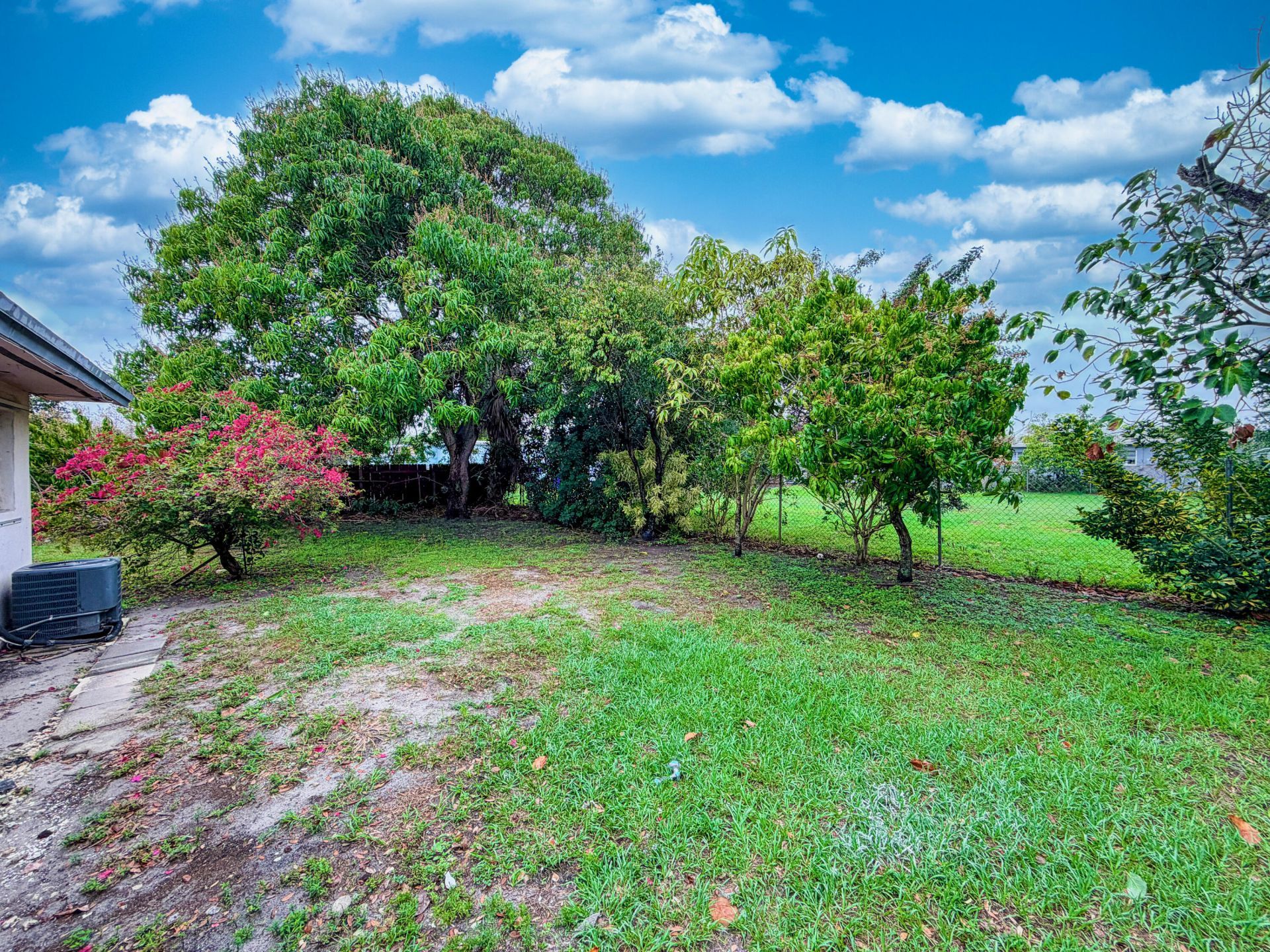 3077 Floweva Street, Palm Springs, FL 33406 Photo