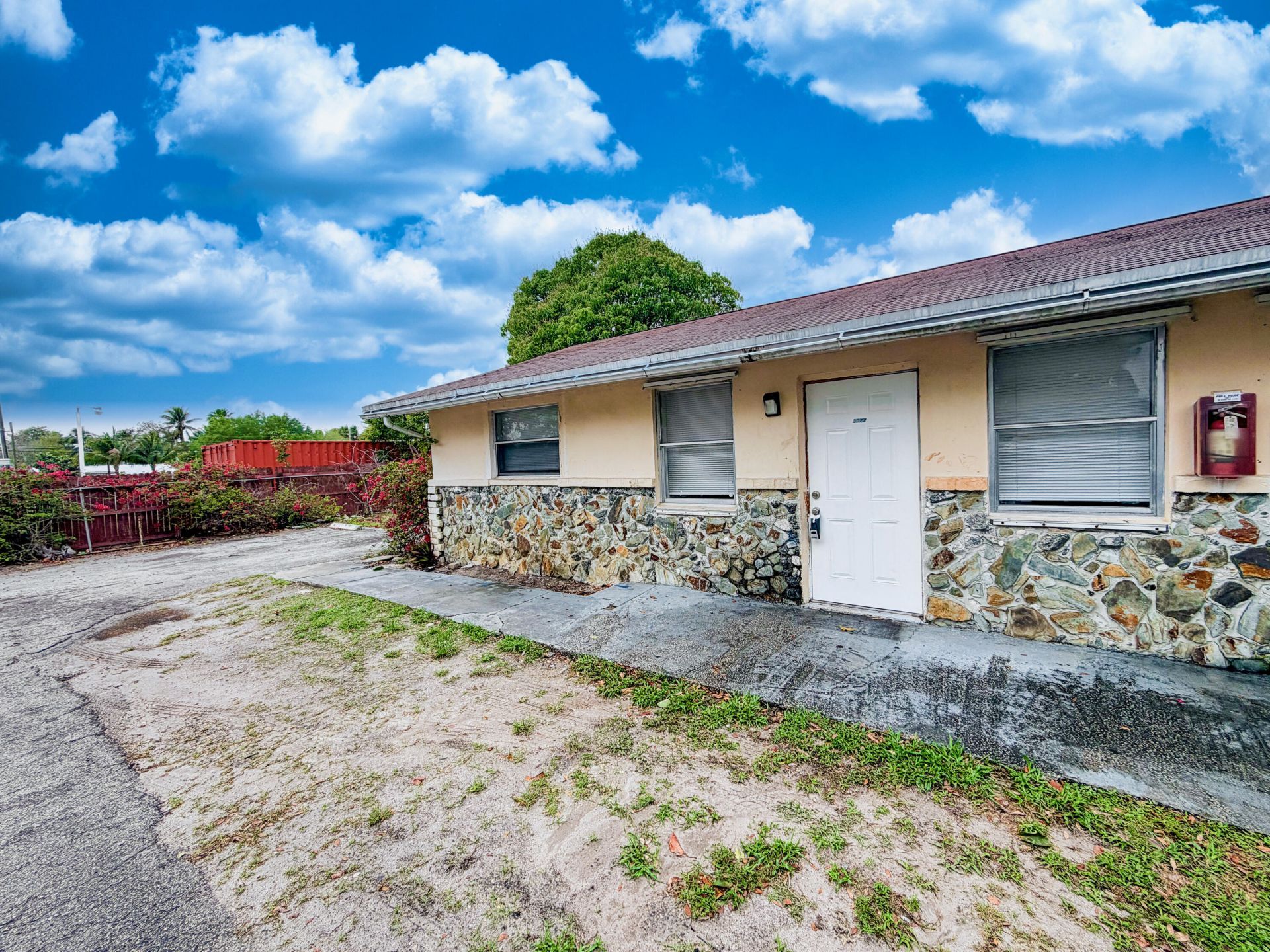 3077 Floweva Street, Palm Springs, FL 33406 Photo