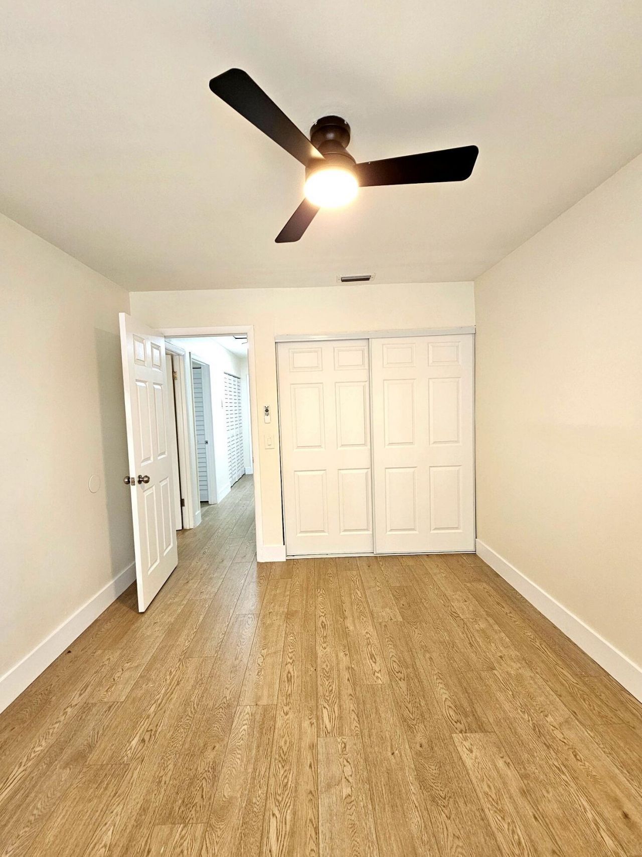 4780 Orleans Court, Unit B, West Palm Beach, FL 33415 Photo