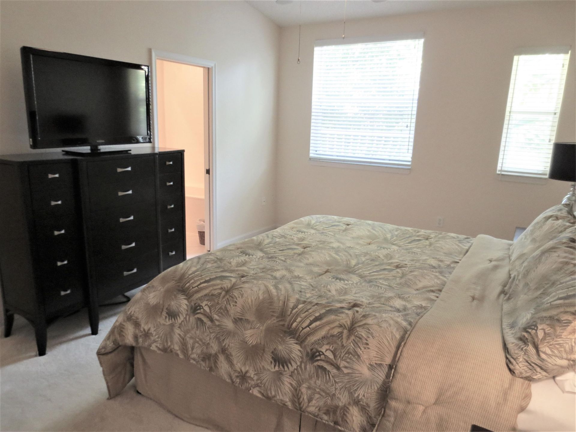 1900 Oceanwalk Lane, Unit 104, Lauderdale by the Sea, FL 33062 Photo
