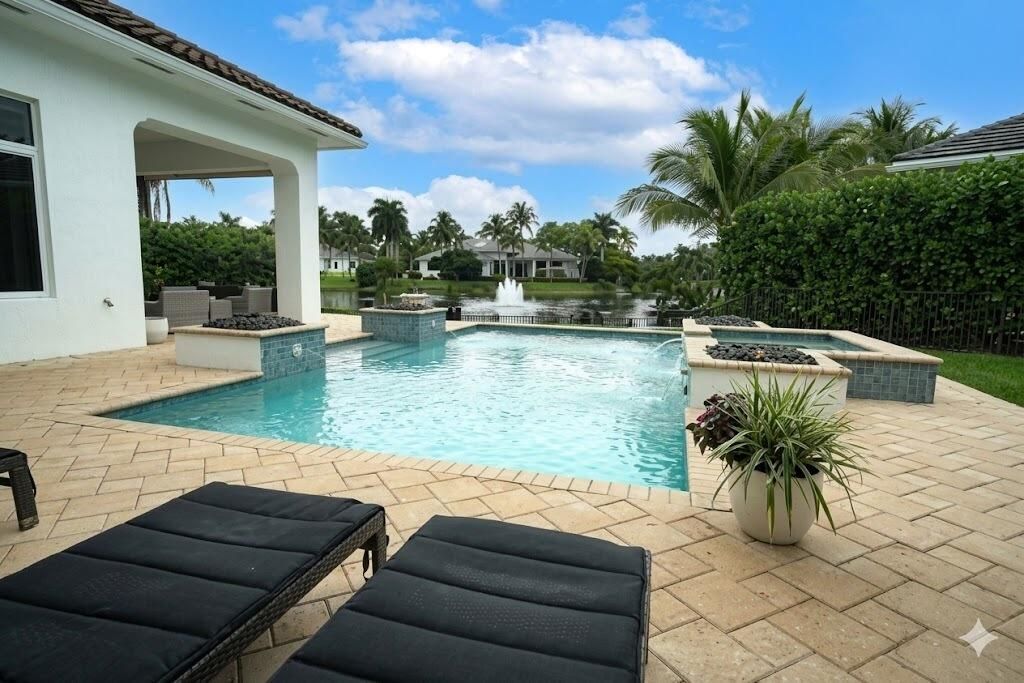 61 Peregrine Avenue, Plantation, FL 33324 Photo