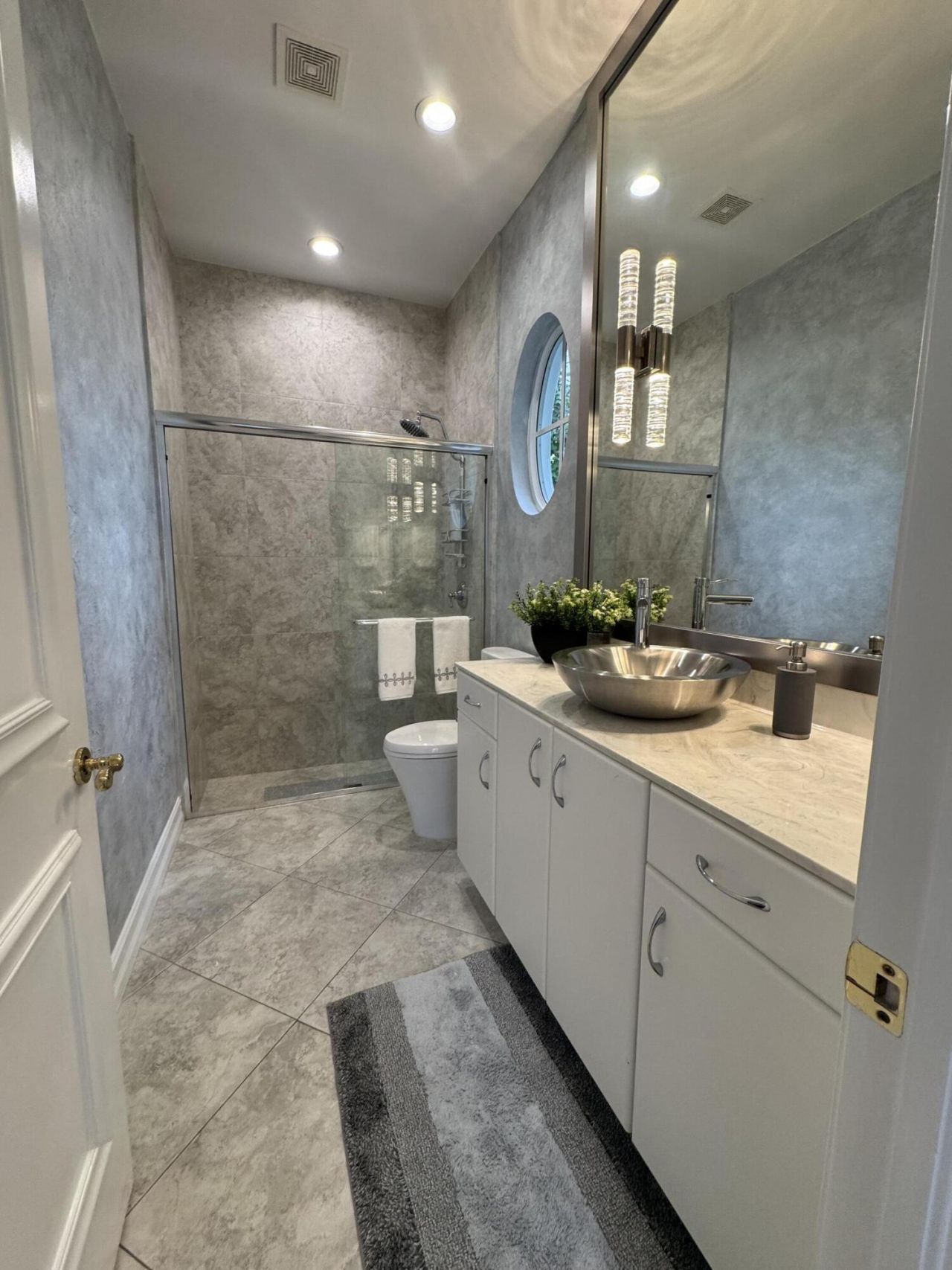 61 Peregrine Avenue, Plantation, FL 33324 Photo