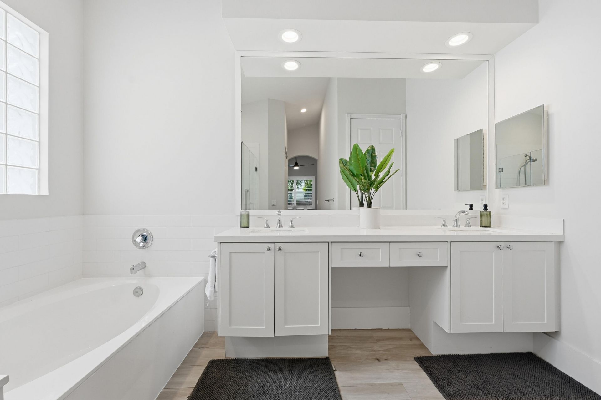 8321 Bob-o-link Drive, West Palm Beach, FL 33412 Photo