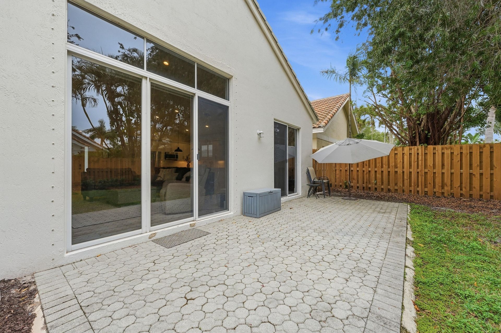 8321 Bob-o-link Drive, West Palm Beach, FL 33412 Photo