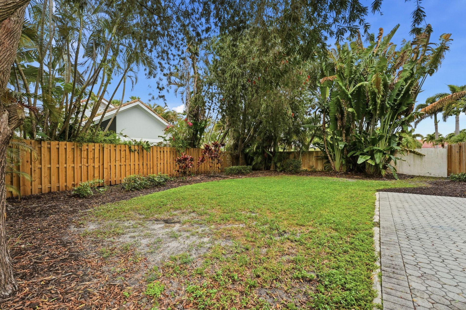 8321 Bob-o-link Drive, West Palm Beach, FL 33412 Photo