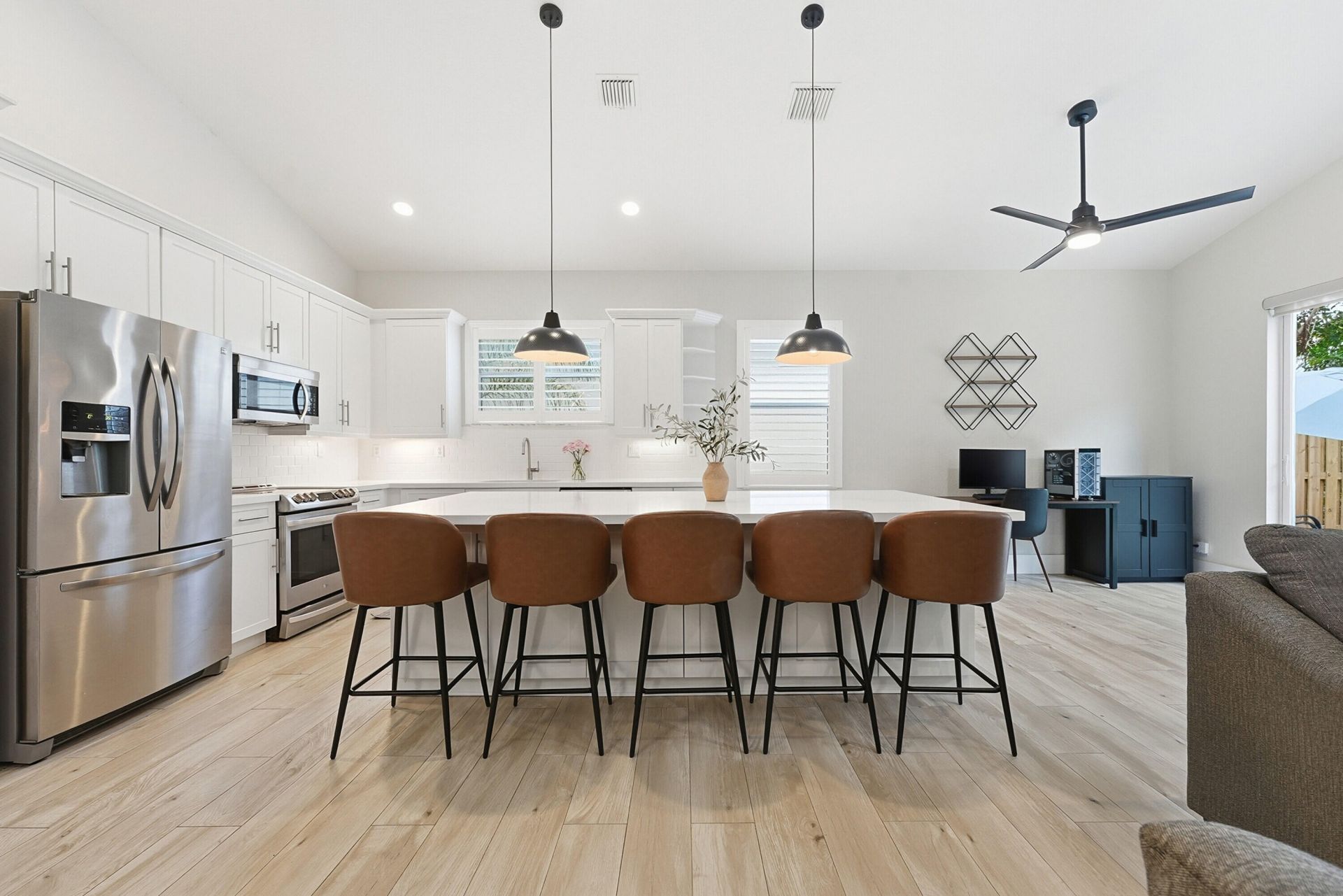 8321 Bob-o-link Drive, West Palm Beach, FL 33412 Photo