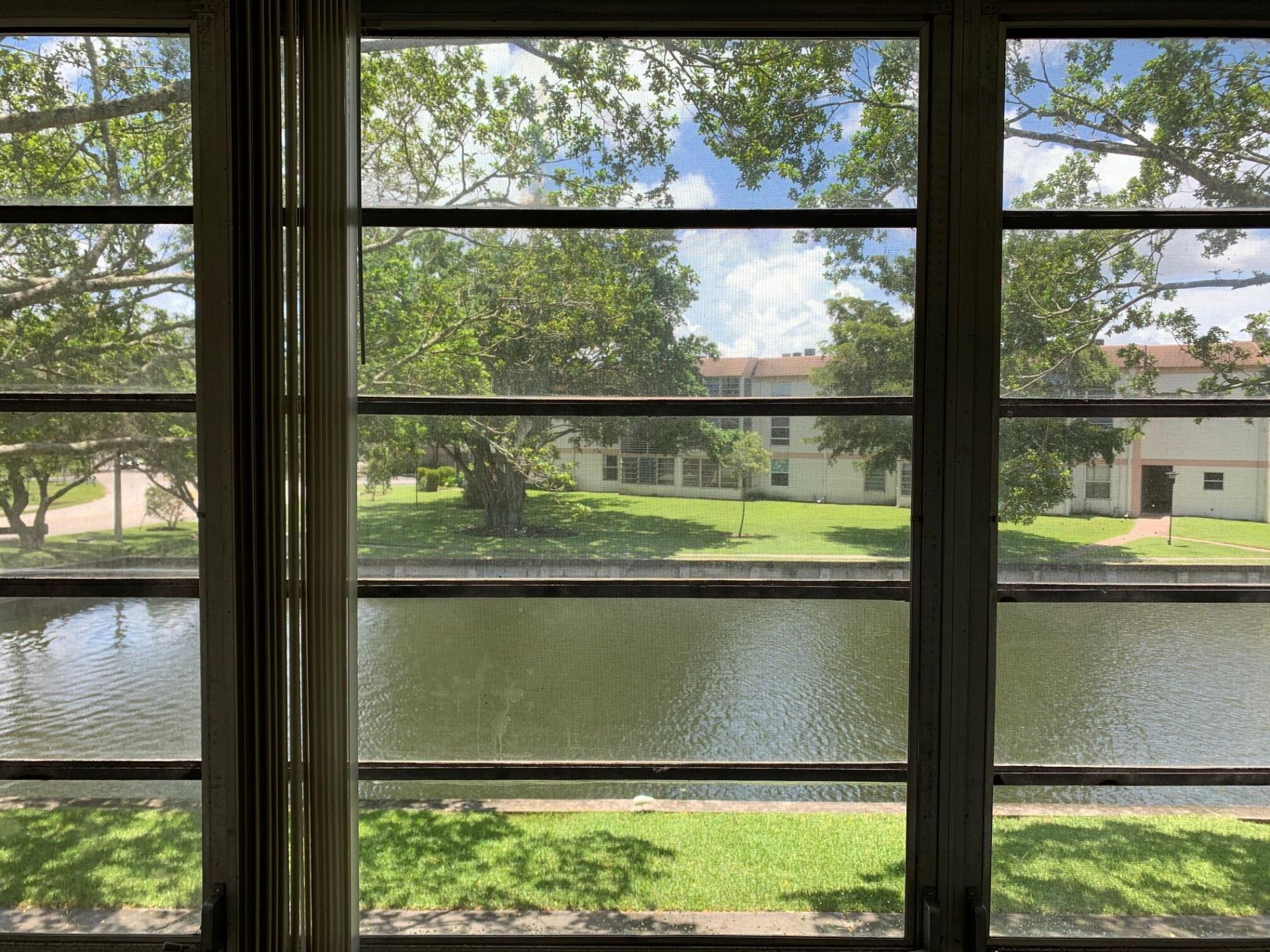 8350 Sands Point Boulevard, Unit E202, Tamarac, FL 33321 Photo