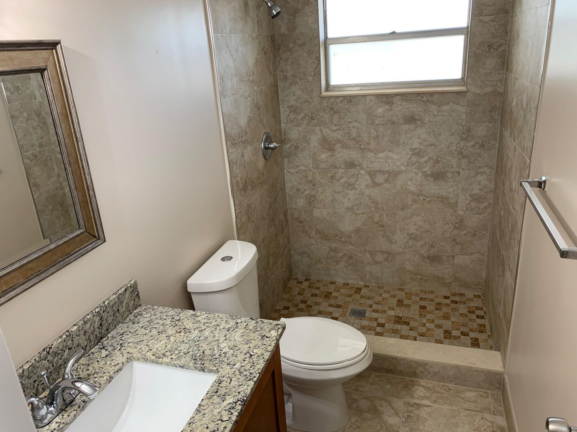 8350 Sands Point Boulevard, Unit E202, Tamarac, FL 33321 Photo