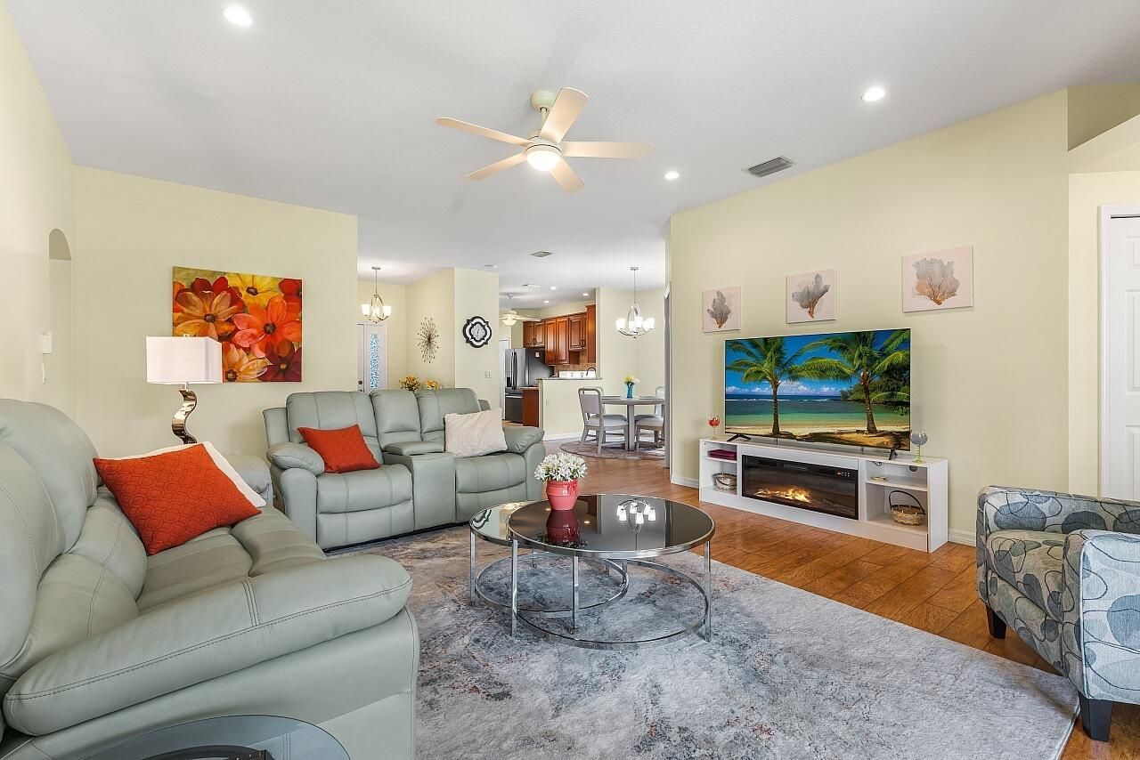 851 NW Sorrento Lane, Port Saint Lucie, FL 34986 Photo