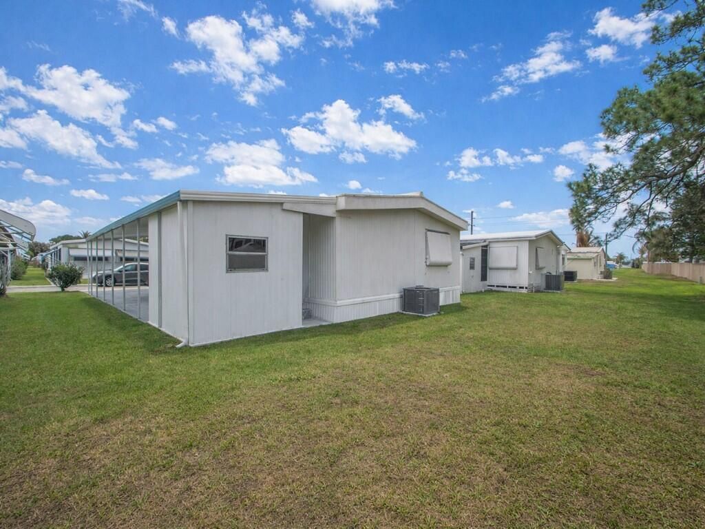 4800 SE Federal Highway, Unit 145, Stuart, FL 34997 Photo