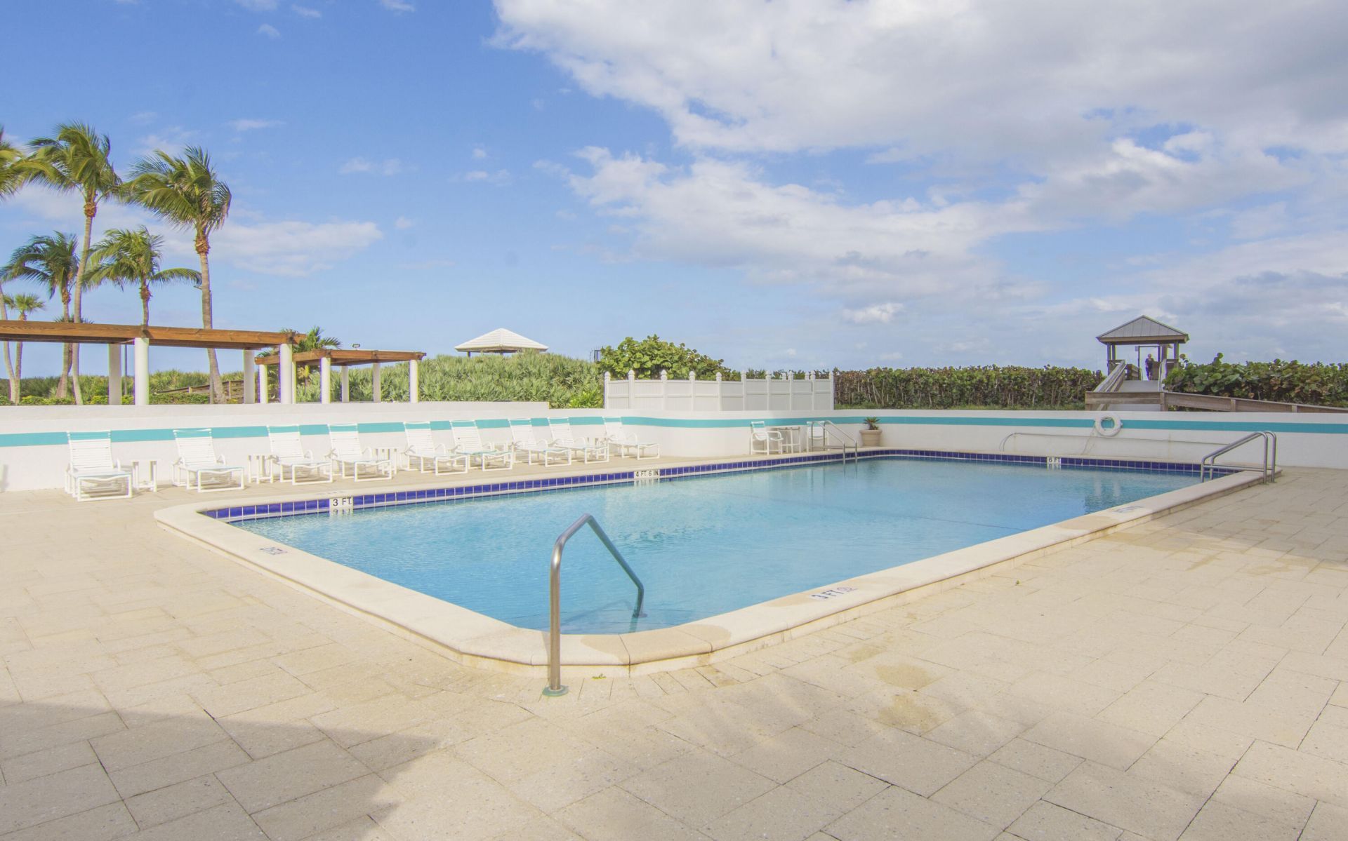 9960 S Ocean Drive, Unit 1005, Jensen Beach, FL 34957 Photo